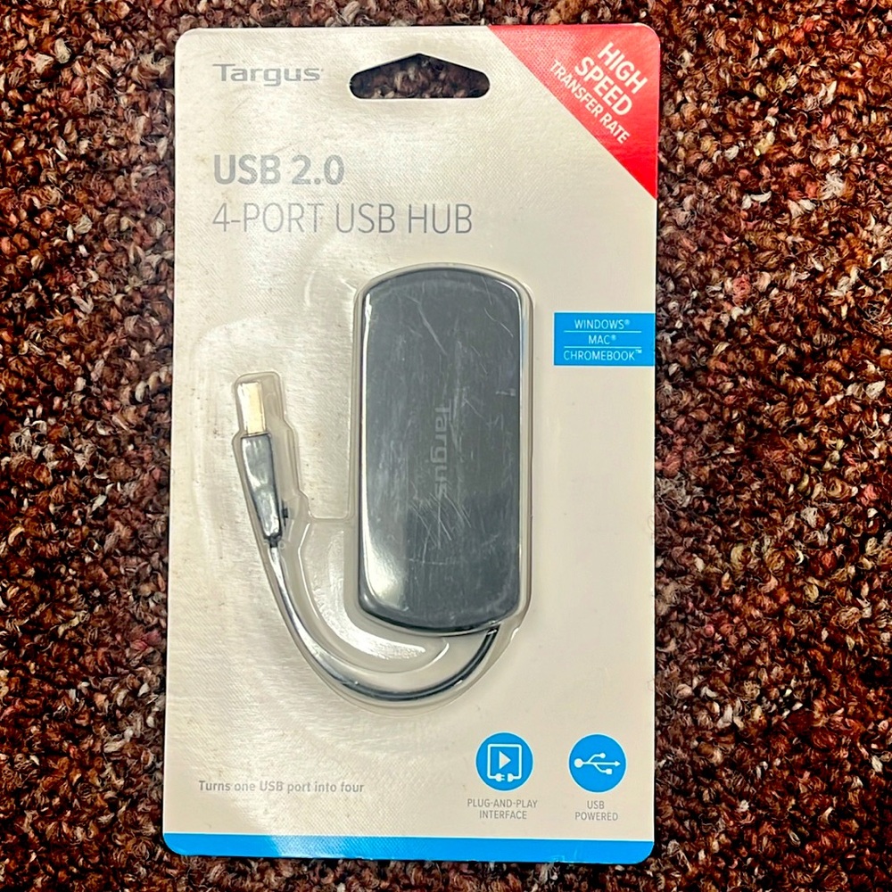 Travis USB 2.0 4-port USB hub